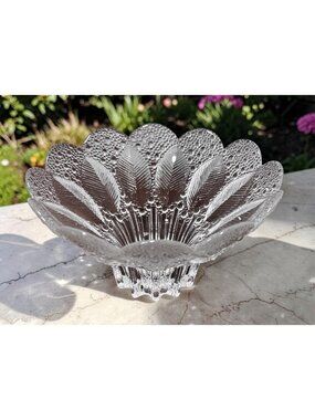 Lausitzer Glass Medea 24% Lead Crystal Bowl Dew Drop Leaf Pattern E Germany VTG